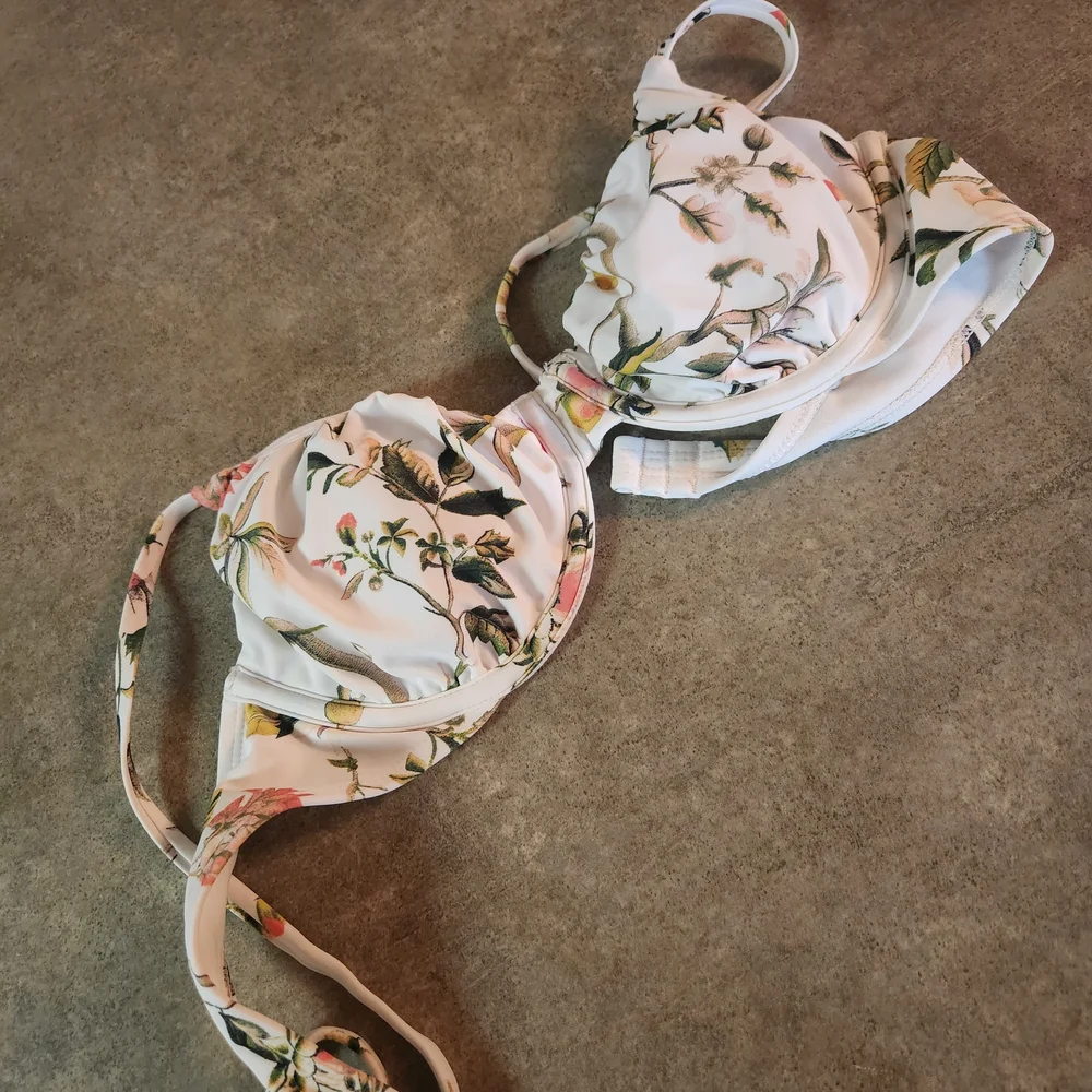 Floral Women's Swim Top - Picture 4 of 4
